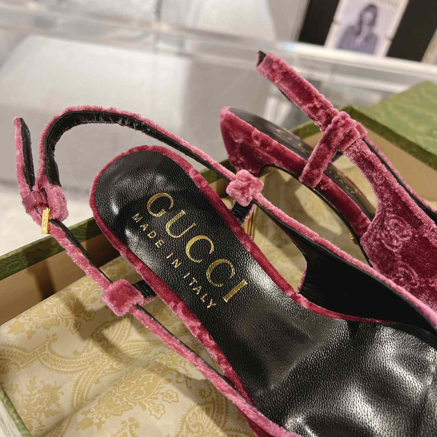 Gucci Women's GG Slingback Pump - FashionPlug