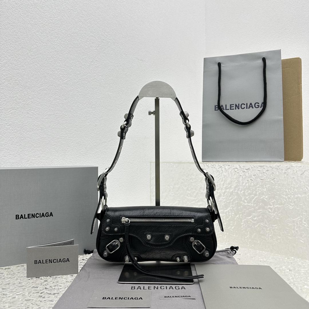 Balenciaga Le Cagole XS Sling Bag  - FashionPlug