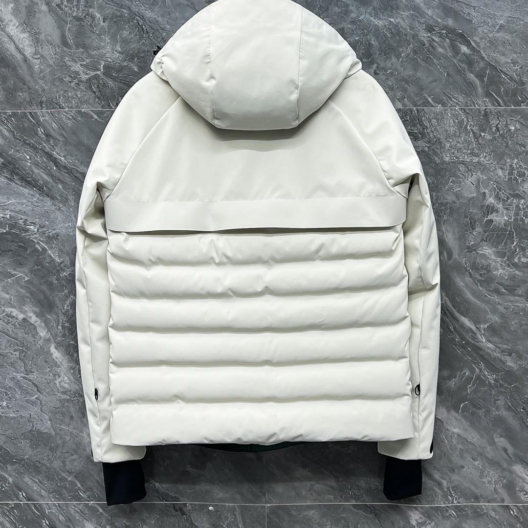 Moncler Short Down Jacket - FashionPlug