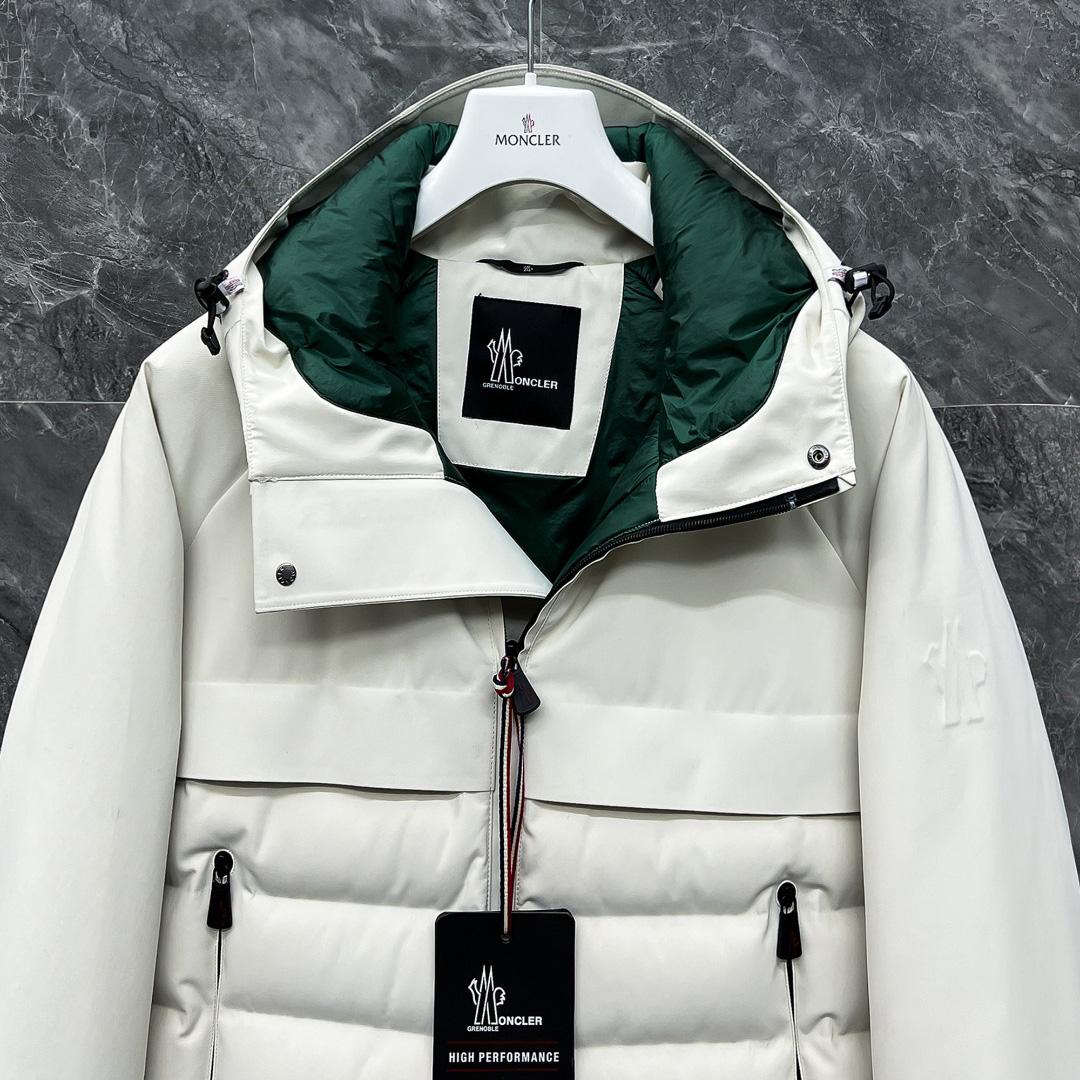 Moncler Short Down Jacket - FashionPlug