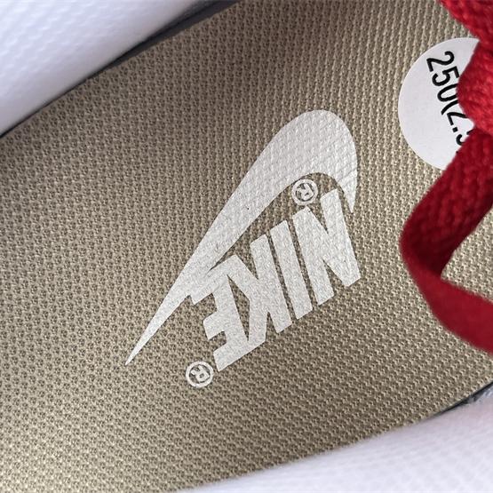 Nike Dunk Low Sneaker     DV0833-100 - FashionPlug