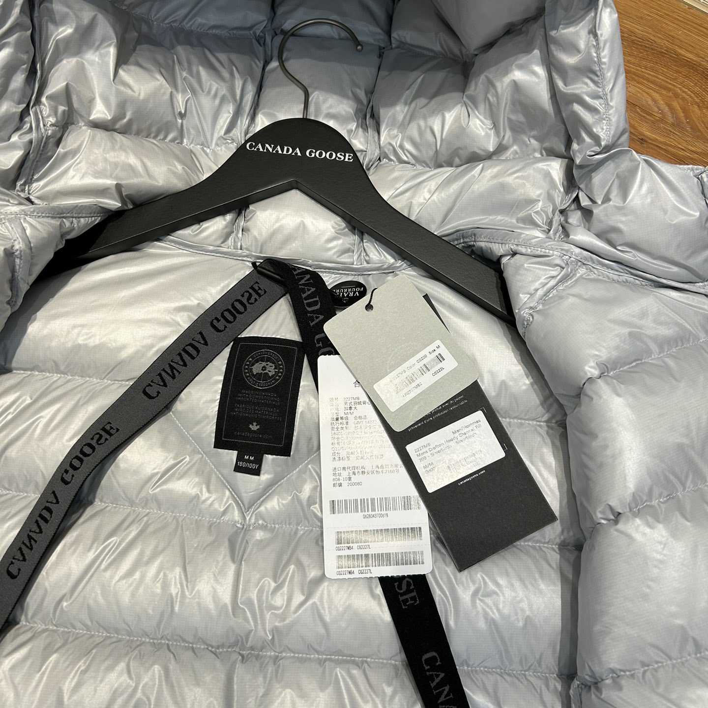 Canada Goose Logo-patch Padded Jacket - FashionPlug