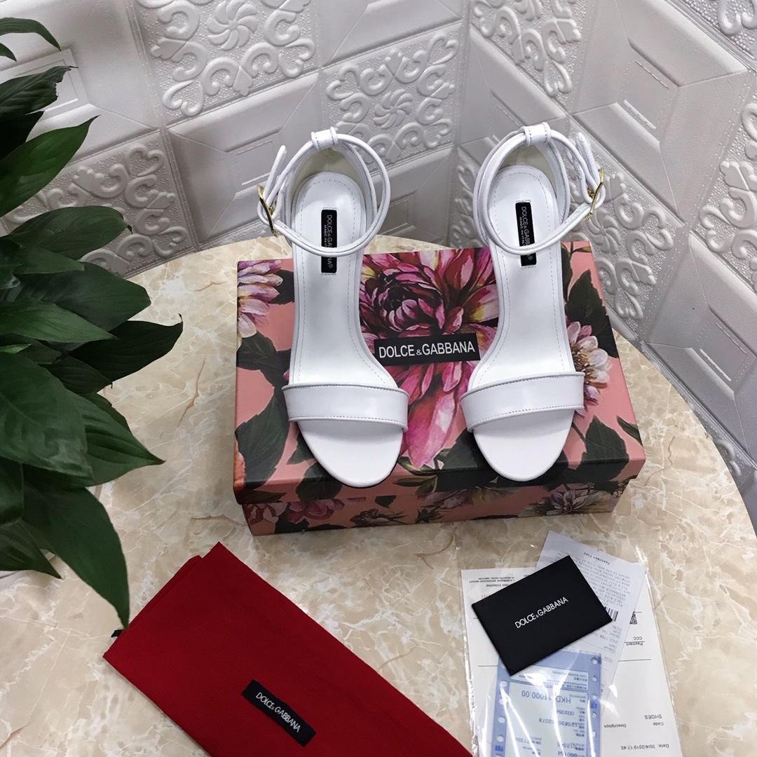 Dolce & Gabbana Nappa Leather Sandals With Baroque DG Detail - FashionPlug