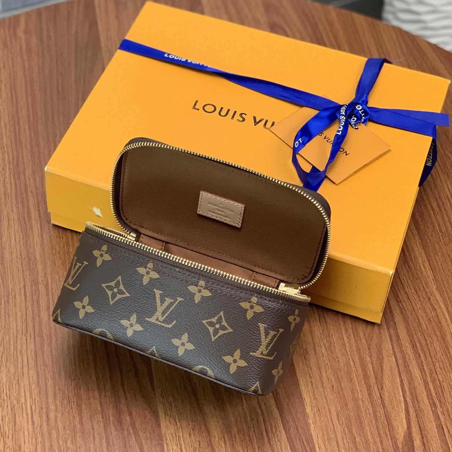 Louis Vuitton Packing Cube PM    - FashionPlug