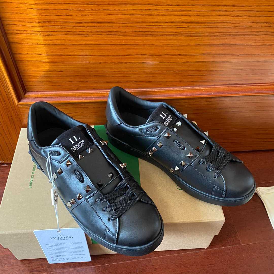 Valenti Rockstud Untitled Noir Calfskin Leather Sneaker - FashionPlug