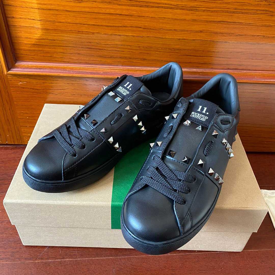 Valenti Rockstud Untitled Noir Calfskin Leather Sneaker - FashionPlug