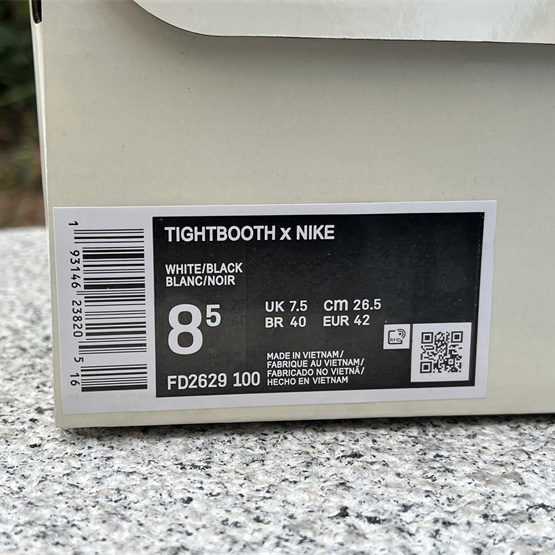 Tightbooth x Nike SB Dunk Low Sneaker      FD2629-100 - FashionPlug