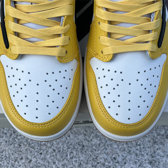 Travis Scott x Air Jordan 1 Low “Canary”  Sneaker   DZ4137-700 - FashionPlug