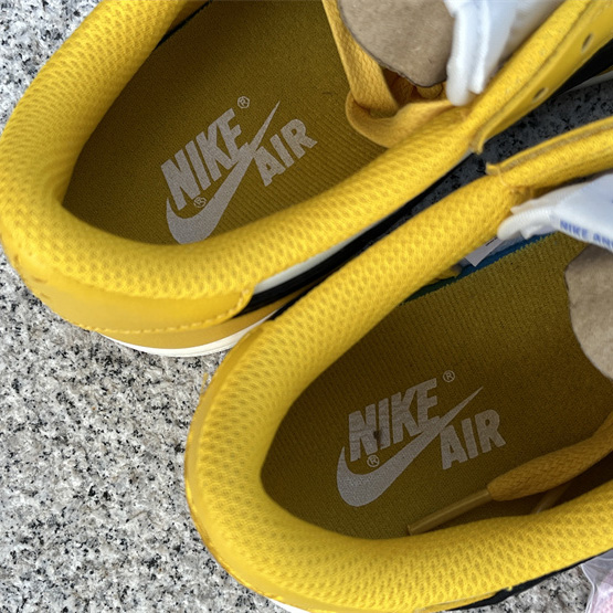 Travis Scott x Air Jordan 1 Low “Canary”  Sneaker   DZ4137-700 - FashionPlug
