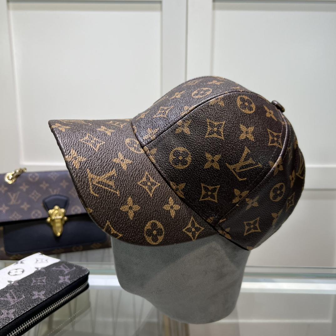 Louis Vuitton Monogram Cap - FashionPlug