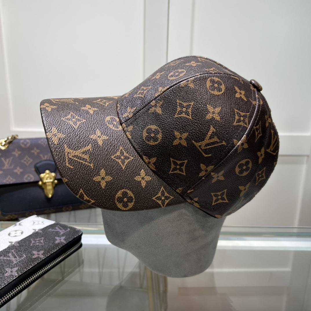 Louis Vuitton Monogram Cap - FashionPlug