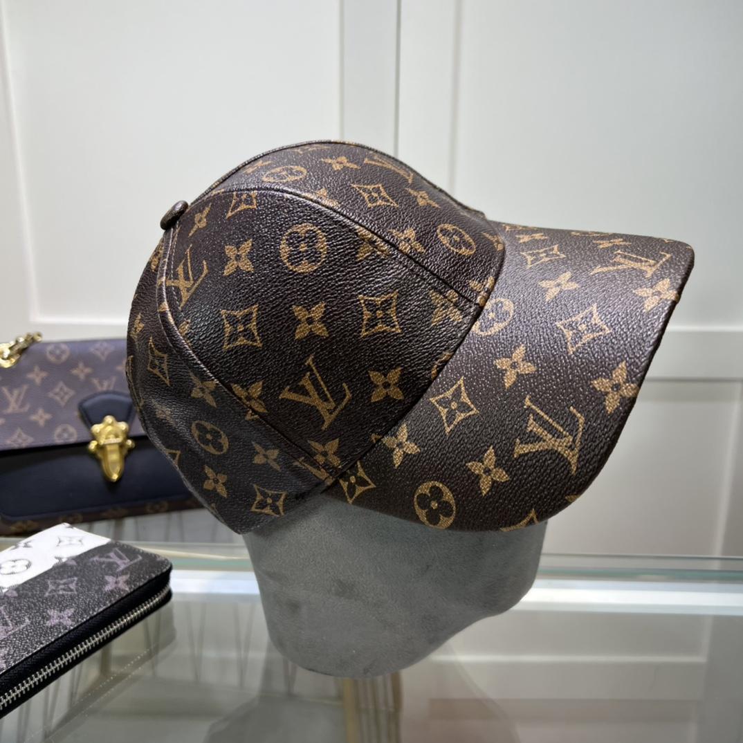 Louis Vuitton Monogram Cap - FashionPlug