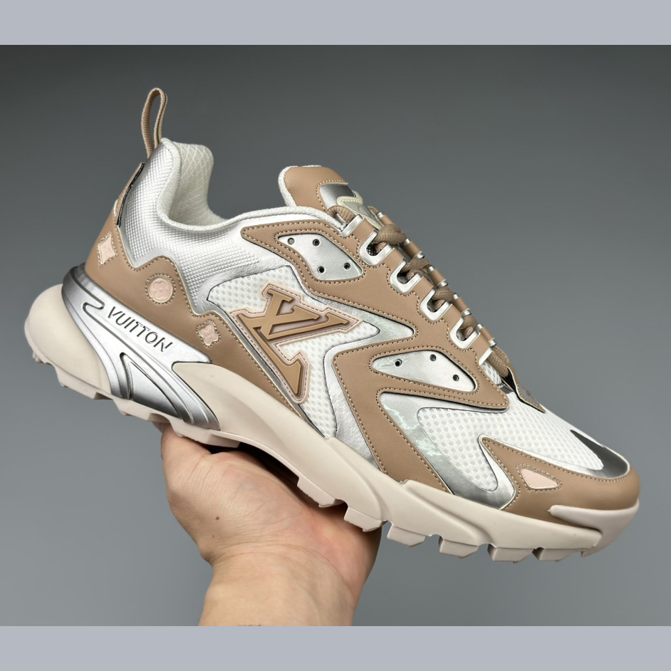 Louis Vuitton Runner Tatic Sneaker(Upon UK Size)     - FashionPlug