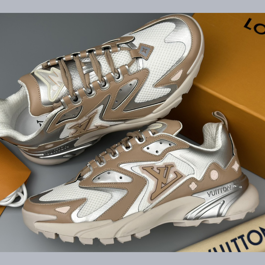 Louis Vuitton Runner Tatic Sneaker(Upon UK Size)     - FashionPlug