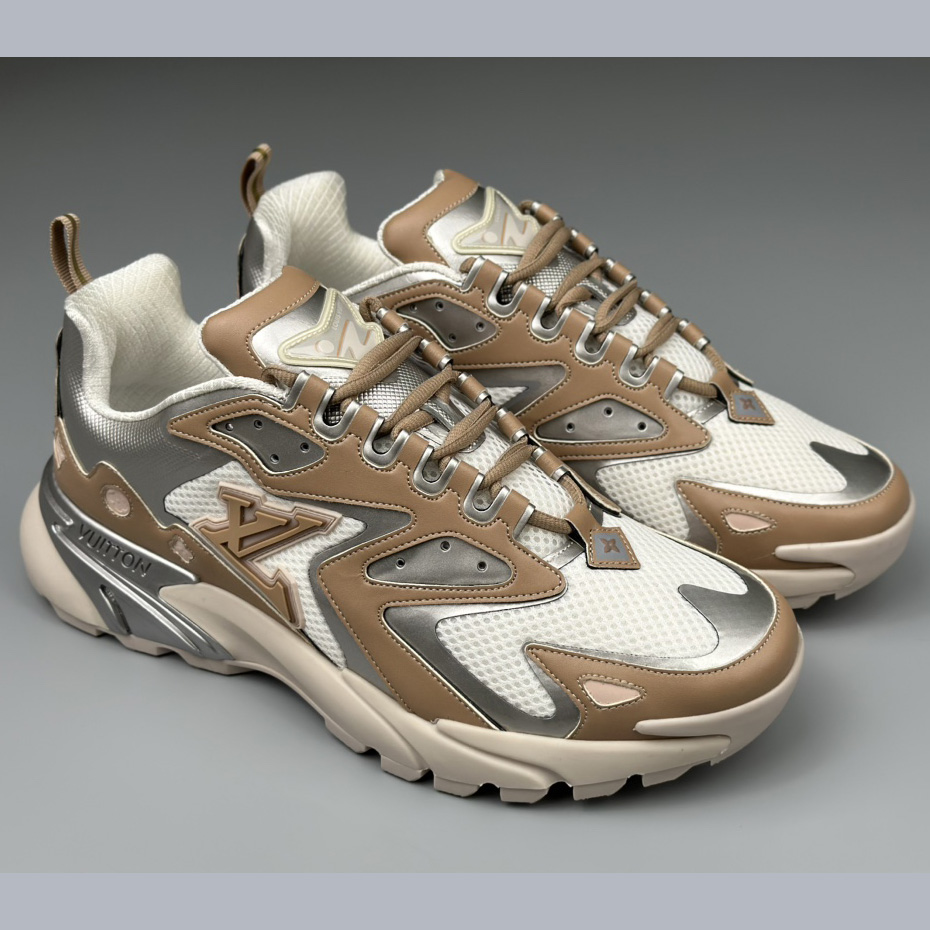 Louis Vuitton Runner Tatic Sneaker(Upon UK Size)     - FashionPlug