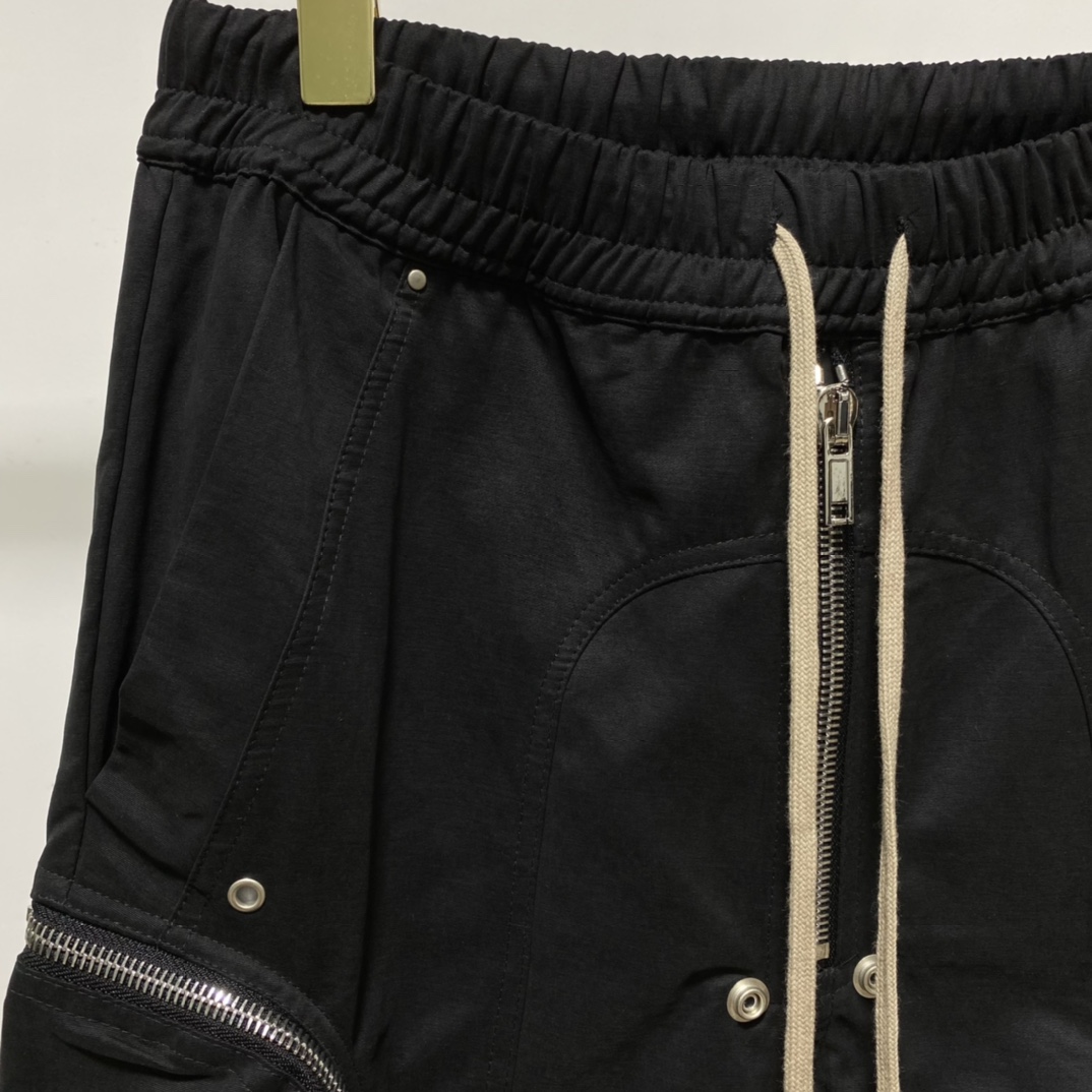 Rick Owens Black Bauhaus Cargo Pants - FashionPlug