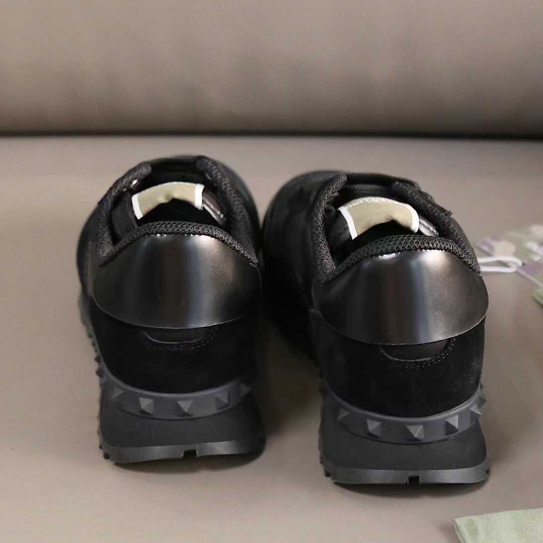 Valenti Rockrunner Sneakers - FashionPlug