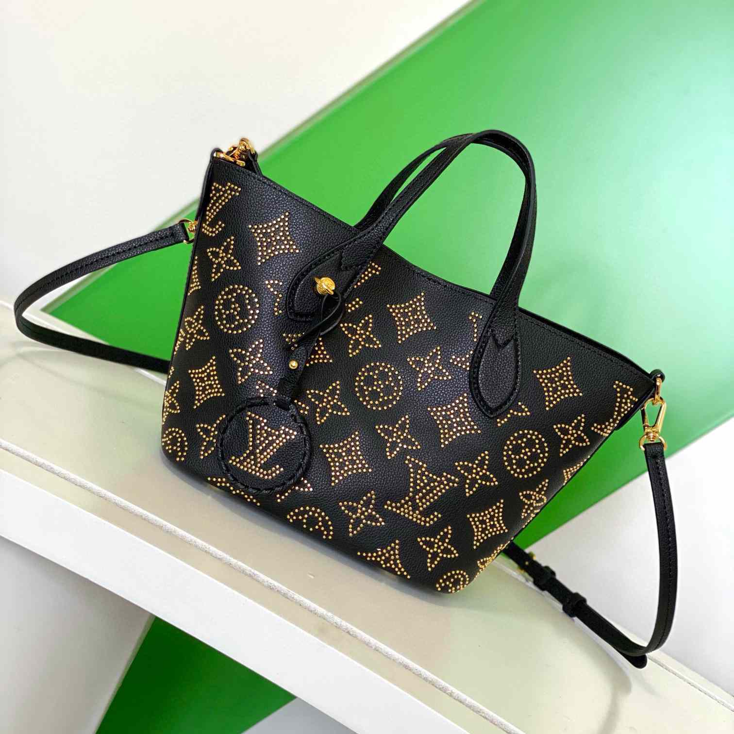 Louis Vuitton Blossom PM  M23393 - FashionPlug
