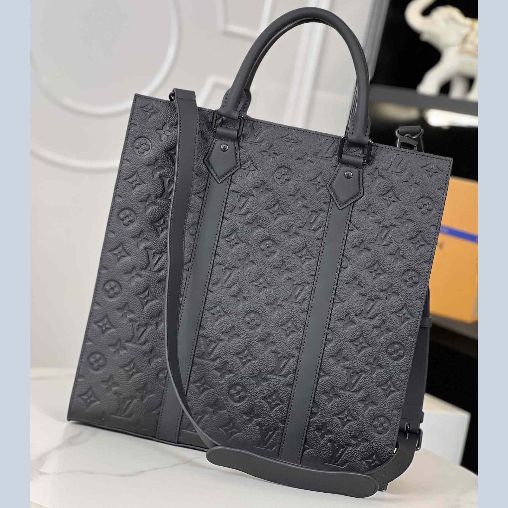 Louis Vuitton Sac Plat NV   M21866 - FashionPlug