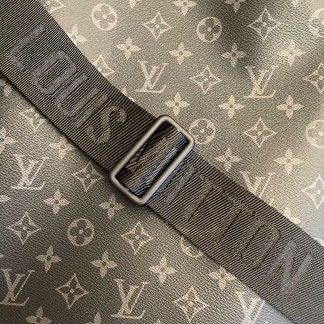 Louis Vuitton Maxi Noé Sling   M46693 - FashionPlug