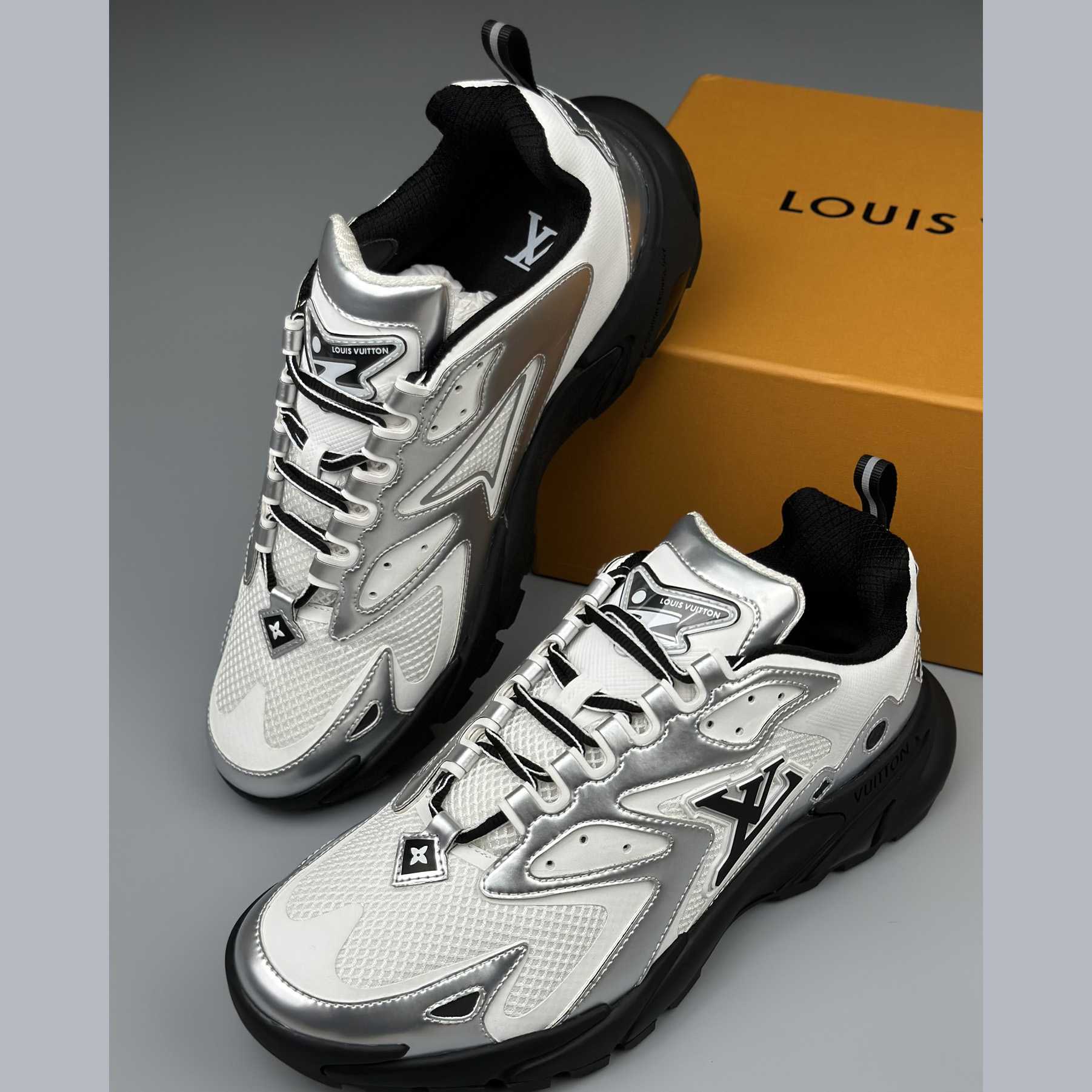 Louis Vuitton  LV Runner Tatic Sneaker     1AA784 - FashionPlug