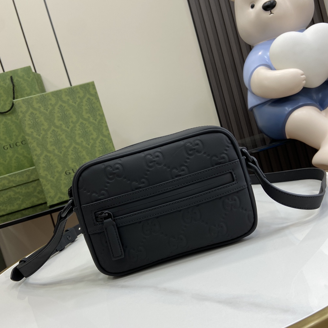 Gucci GG Rubber-effect Mini Shoulder Bag - FashionPlug
