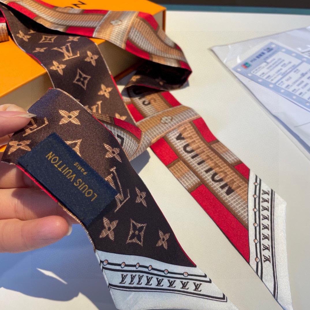 Louis Vuitton LV Details BB Bandeau   M78147 - FashionPlug