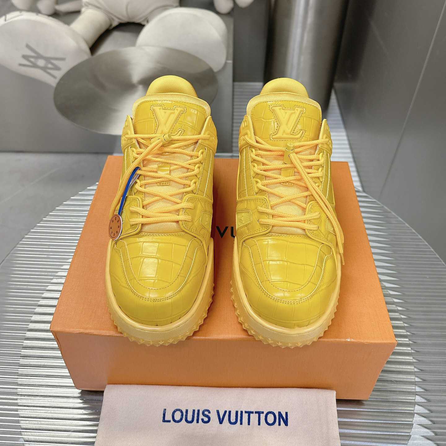 Louis Vuitton LV Trainer Maxi Sneaker   1ACN2G - FashionPlug