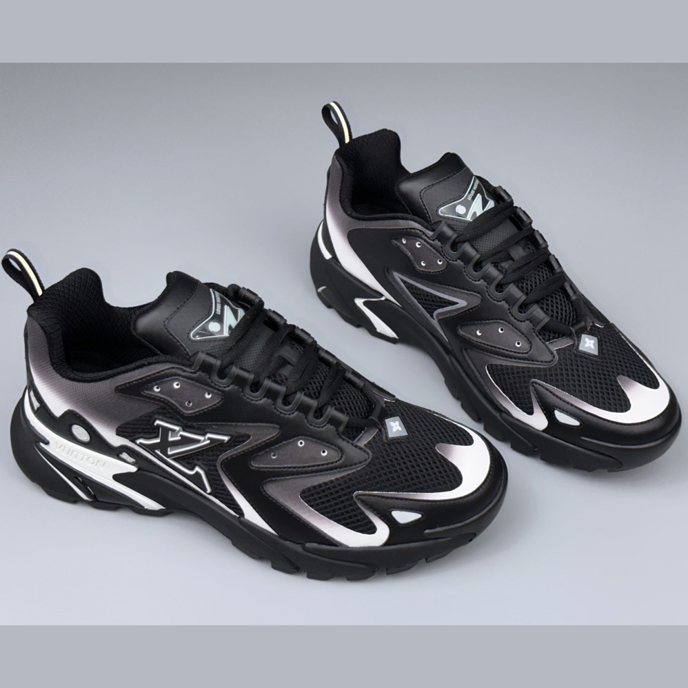 Louis Vuitton LV Runner Tatic Sneaker   (Upon UK Size)     1ACG81 - FashionPlug