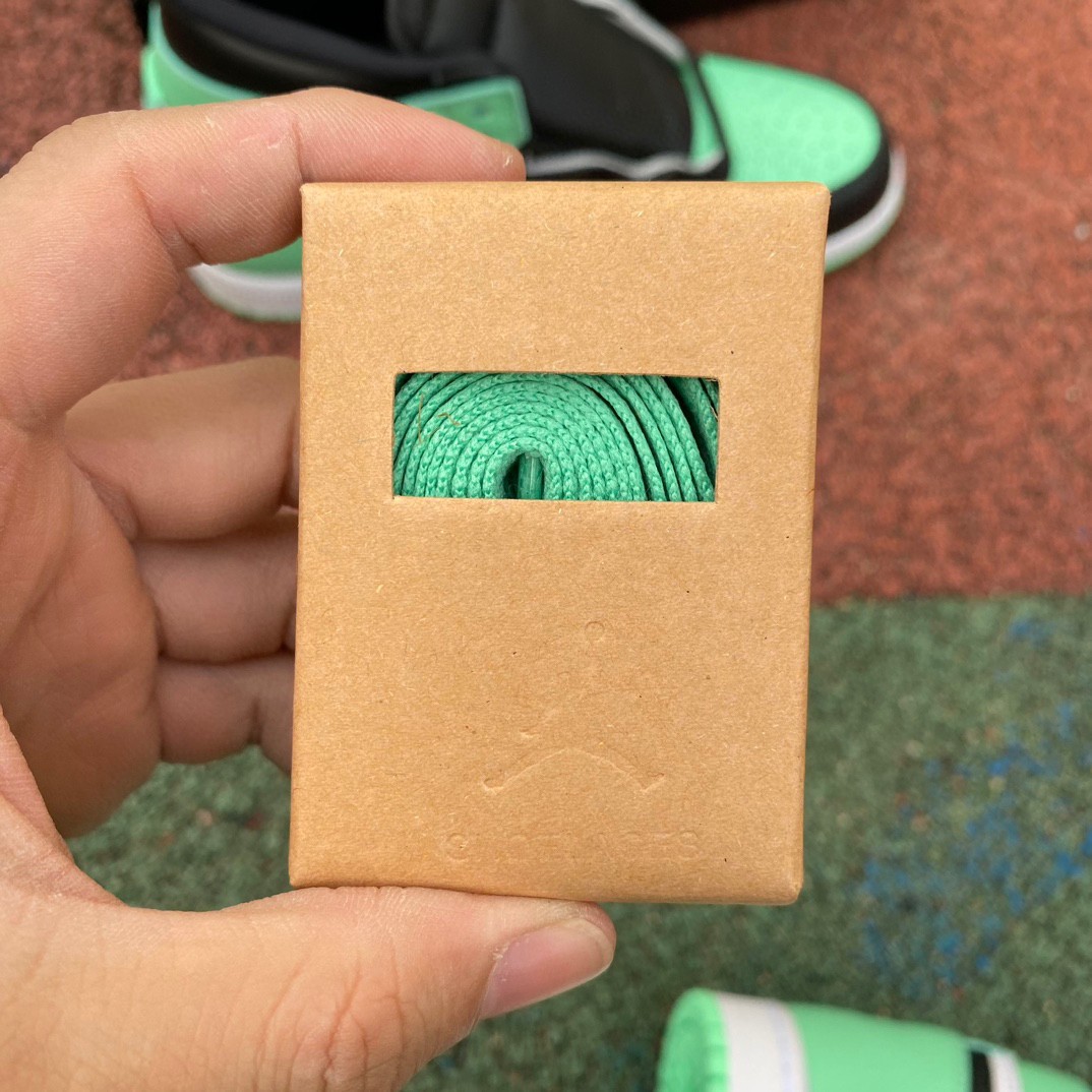 Air Jordan 1 Retro High OG “Green Glow” Sneaker    DZ5485-130 - FashionPlug