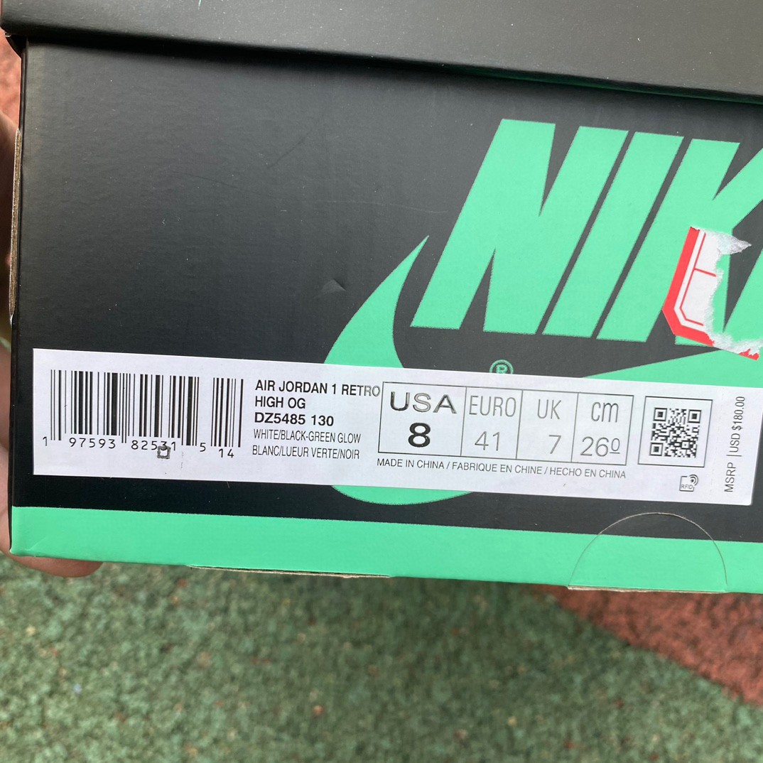 Air Jordan 1 Retro High OG “Green Glow” Sneaker    DZ5485-130 - FashionPlug