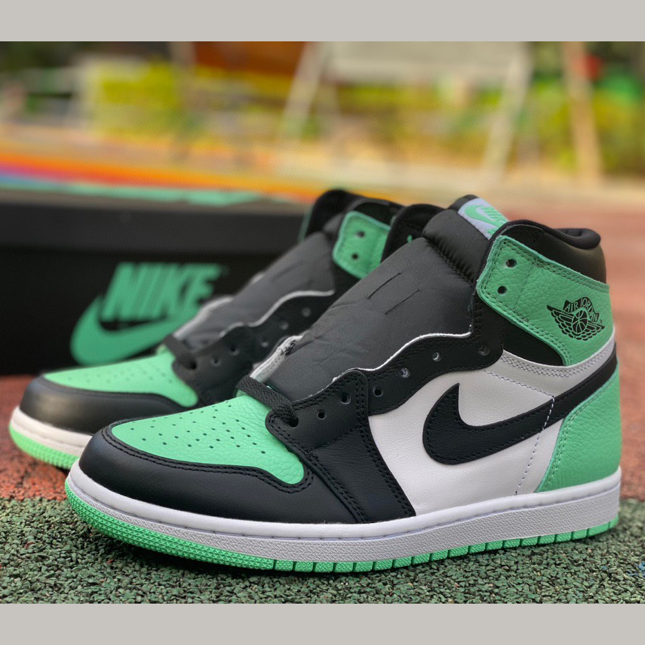Air Jordan 1 Retro High OG “Green Glow” Sneaker    DZ5485-130 - FashionPlug