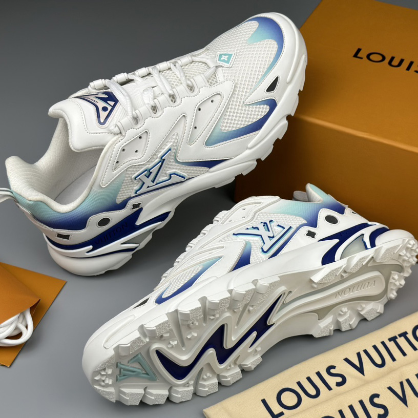 Louis Vuitton Runner Tatic Sneaker(Upon UK Size)     - FashionPlug