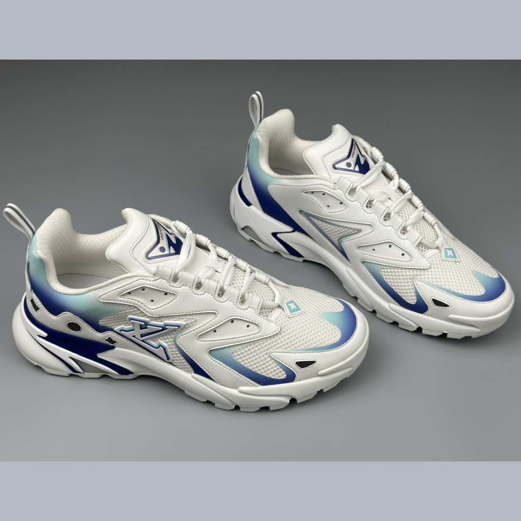 Louis Vuitton Runner Tatic Sneaker(Upon UK Size)     - FashionPlug