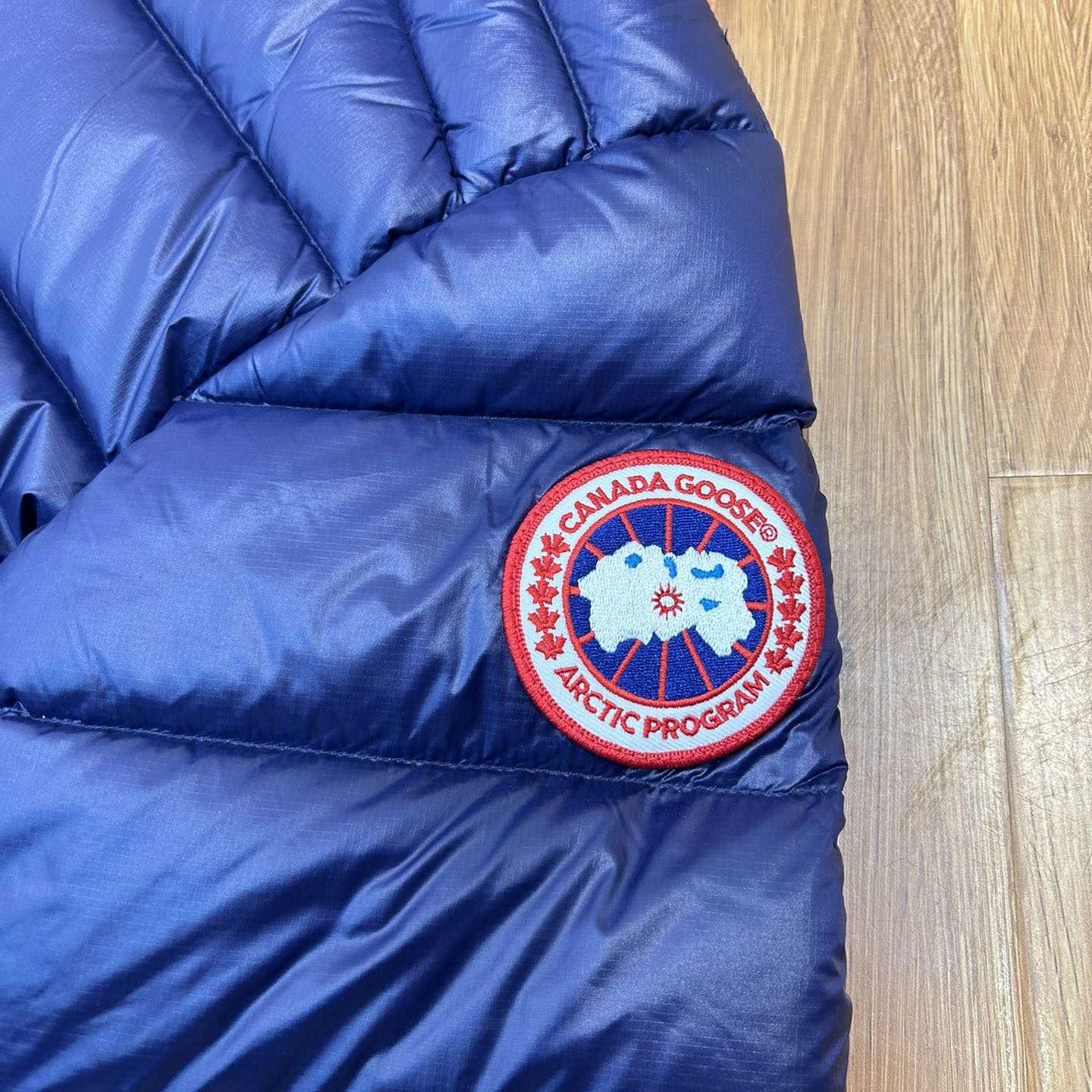 Canada Goose Crofton Hooded Jacket - FashionPlug