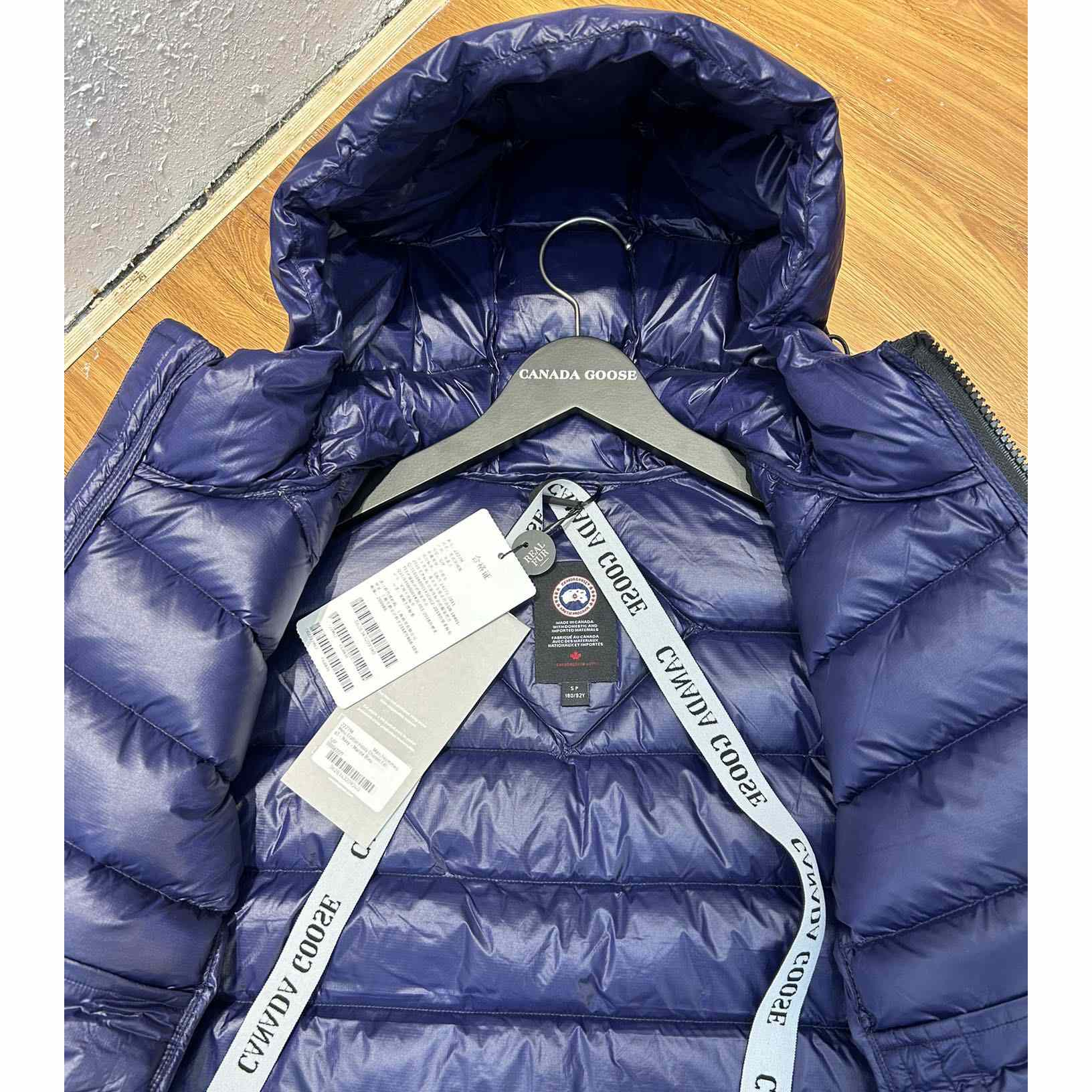 Canada Goose Crofton Hooded Jacket - FashionPlug