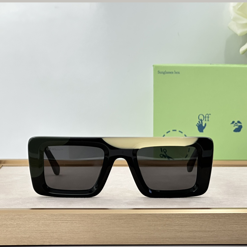 Off White Seattle Sunglasses     OER1069 - FashionPlug