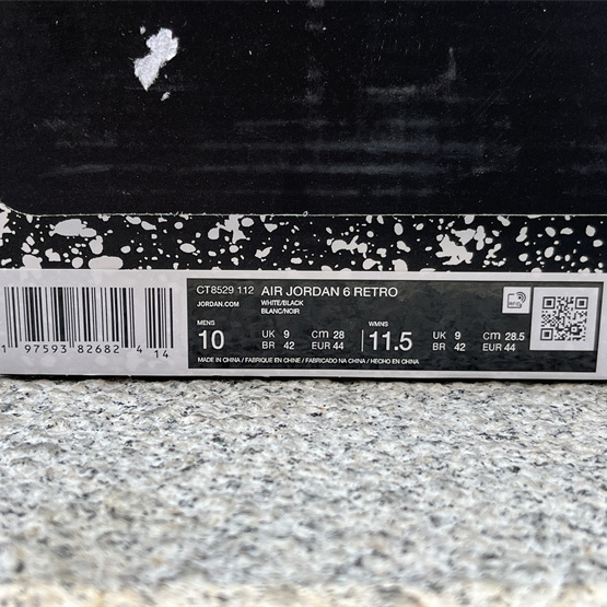 Air Jordan 6 “Reverse Oreo” Sneaker         CT8529-112 - FashionPlug