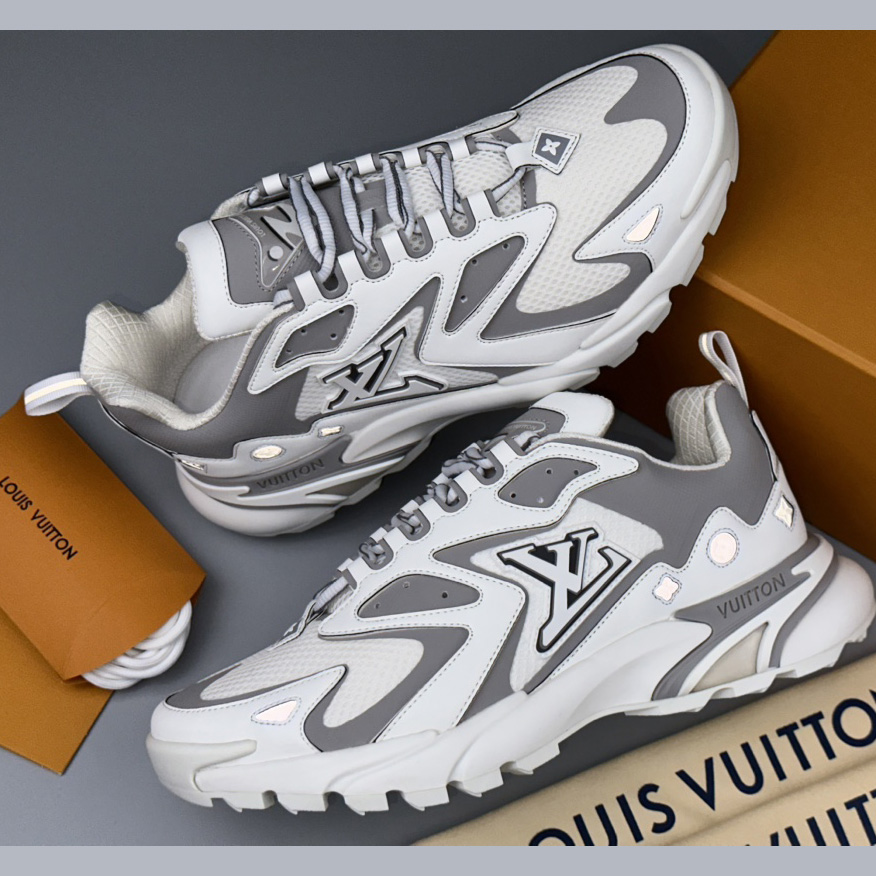 Louis Vuitton LV Runner Tatic Sneaker   (Upon UK Size)      - FashionPlug