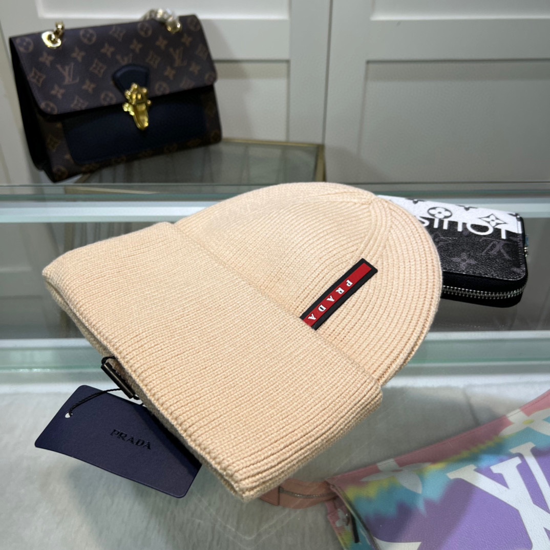 Prada Beanie - FashionPlug