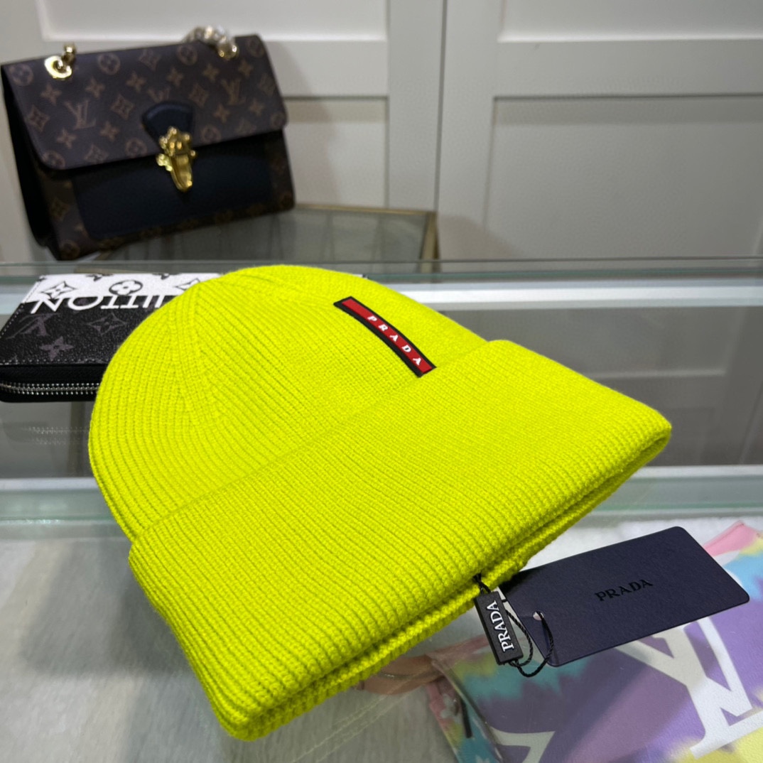 Prada Beanie - FashionPlug