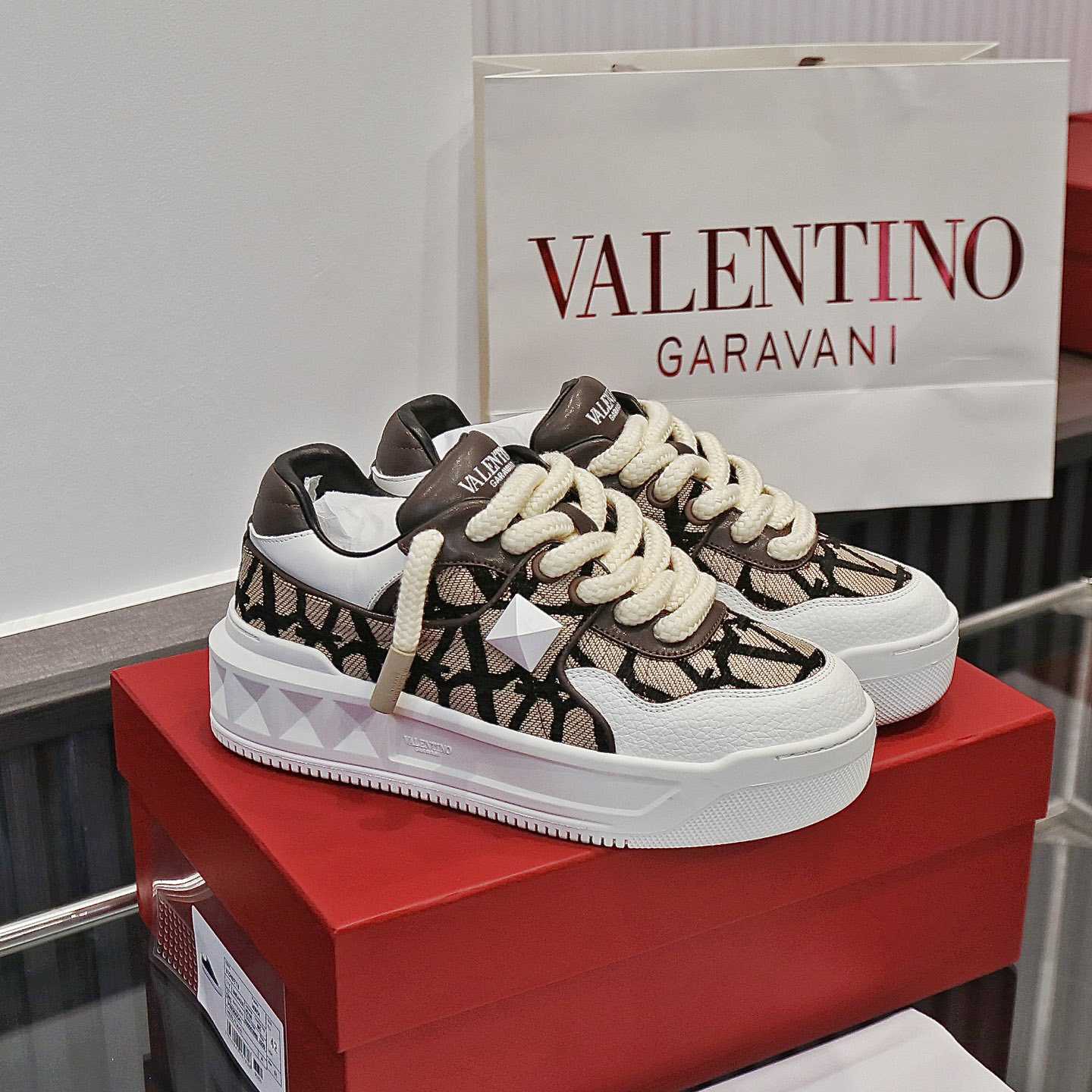 Valenti Garavani One Stud Jacquard Sneakers - FashionPlug