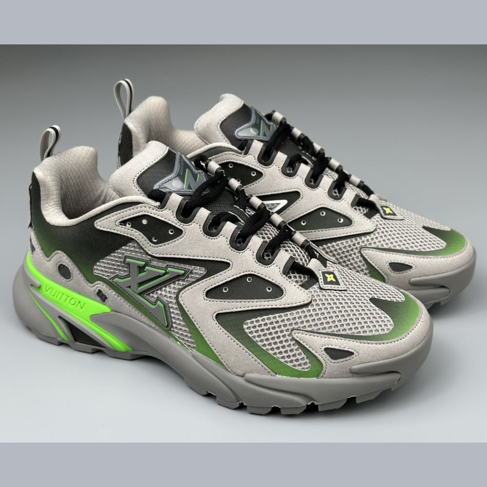 Louis Vuitton Runner Tatic Sneaker(Upon UK Size)     - FashionPlug