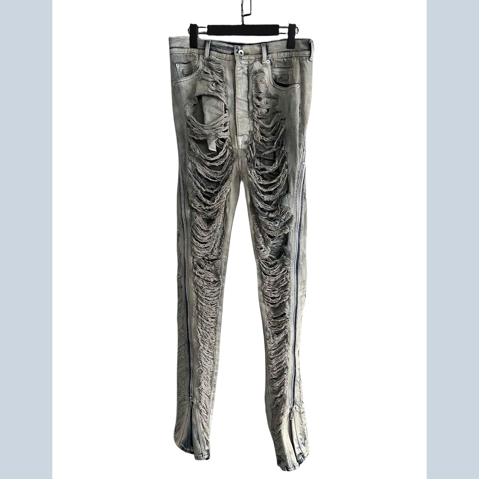 Rick Owens Distressed-finish Slim-cut Jeans - FashionPlug