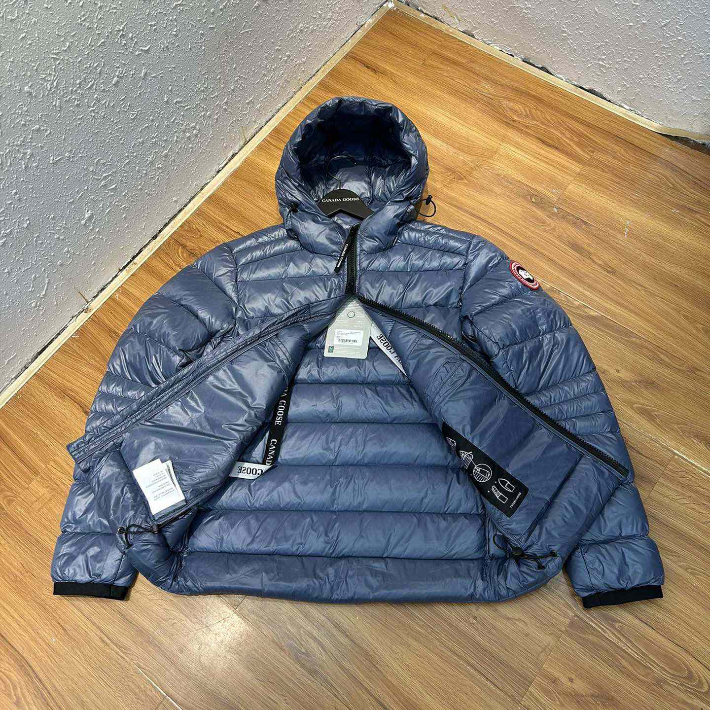 Canada Goose Crofton Hooded Jacket - FashionPlug