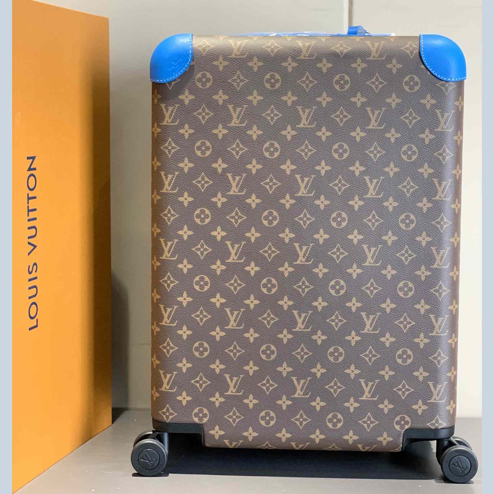 Louis Vuitton Luggage 20inch - FashionPlug
