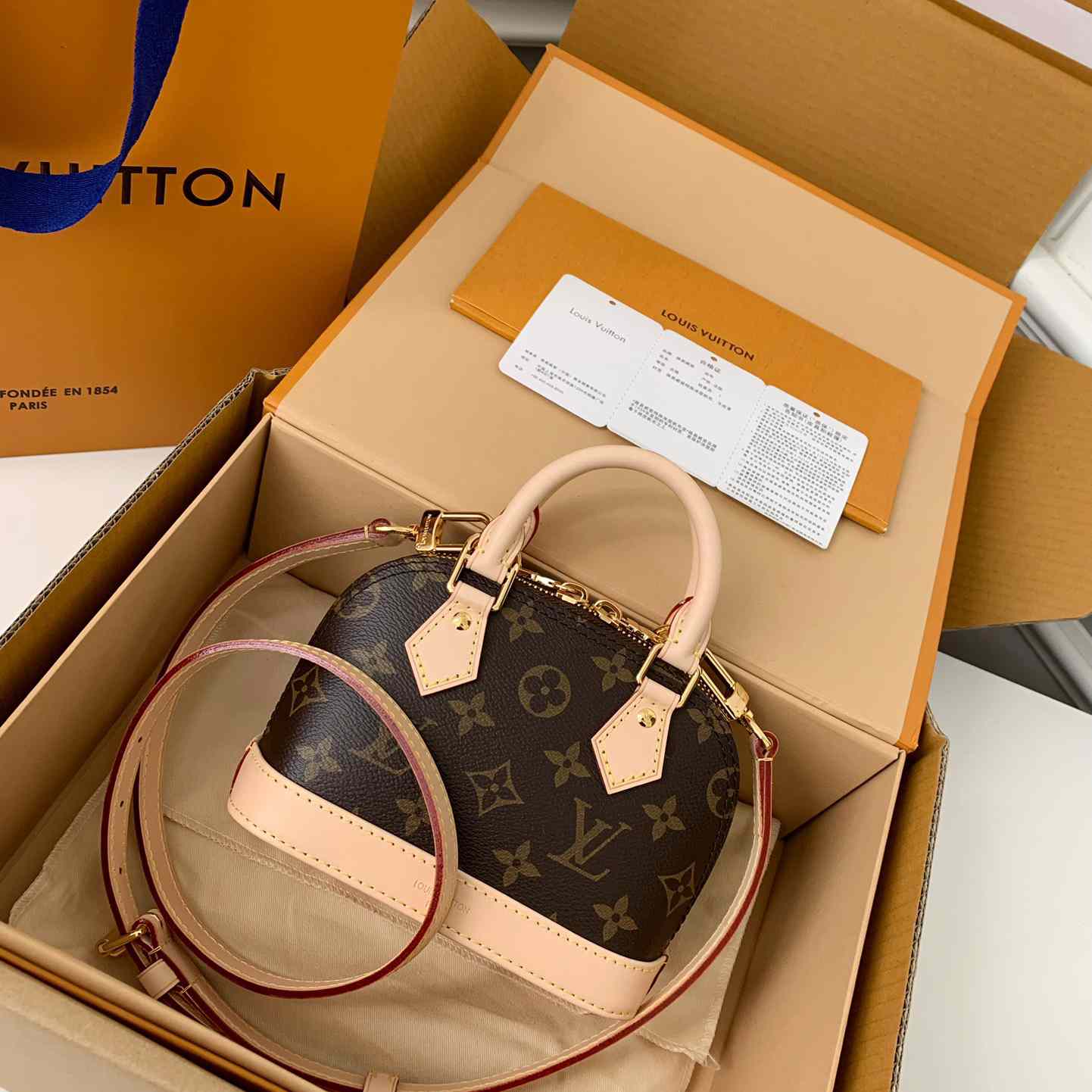 Louis Vuitton Nano Alma   M82717 - FashionPlug