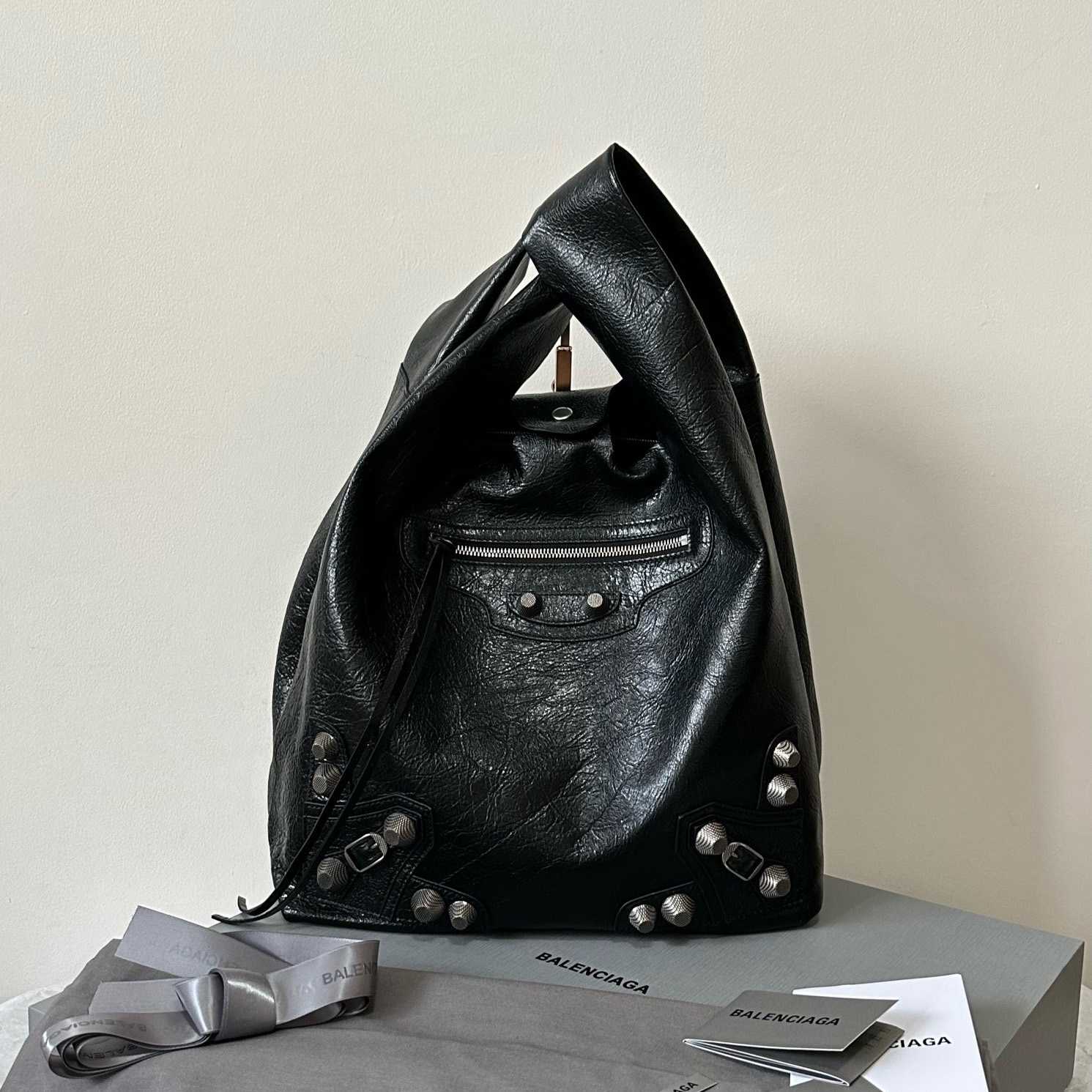 Balenciaga Men's Le Cagole Men Shopper Bag In Black - FashionPlug