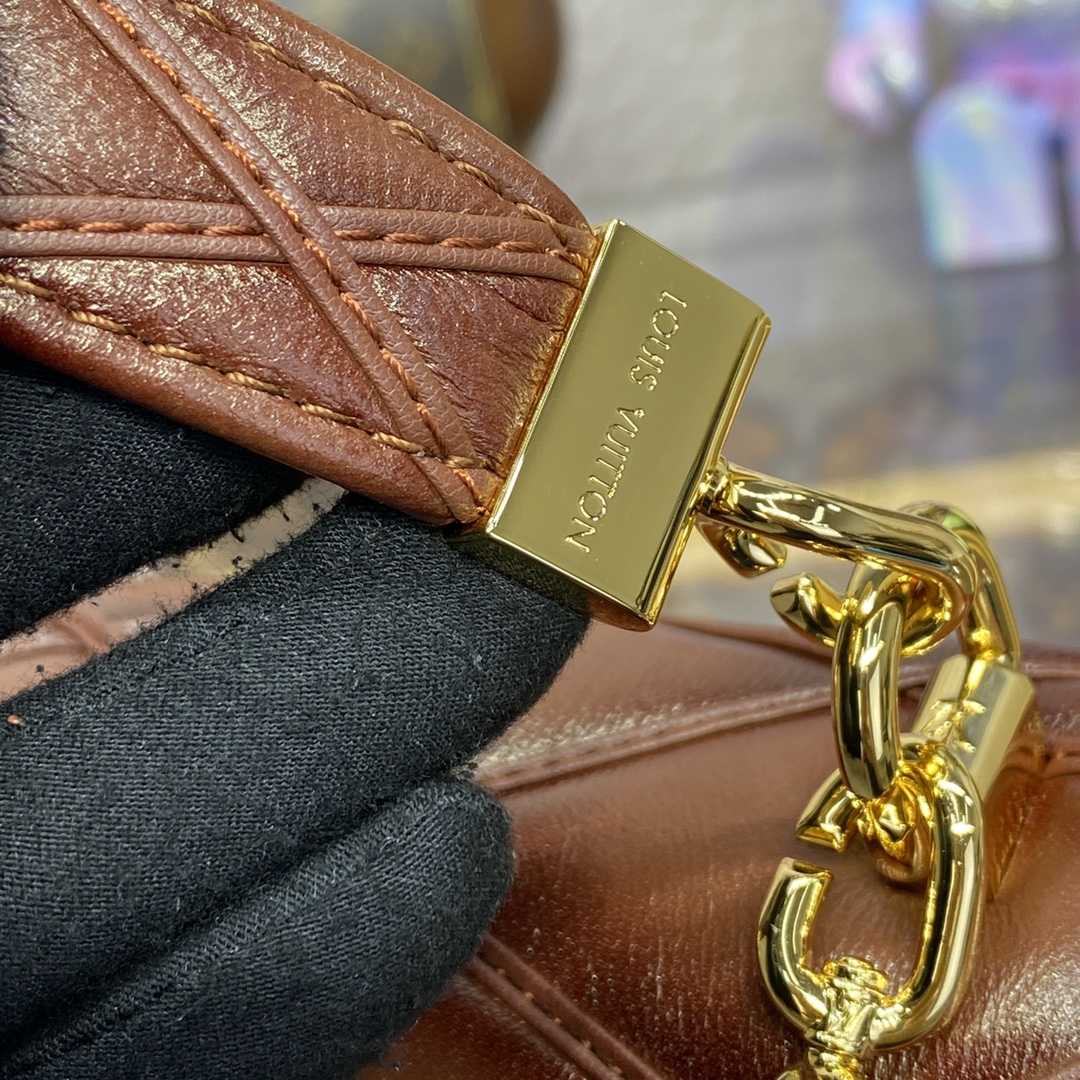 Louis Vuitton GO-14 MM   M23601 - FashionPlug