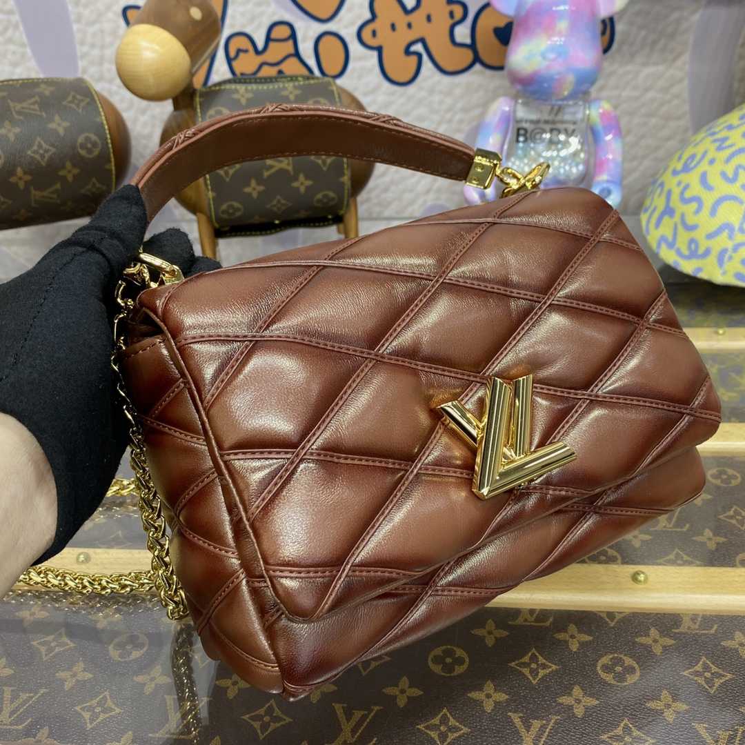 Louis Vuitton GO-14 MM   M23601 - FashionPlug